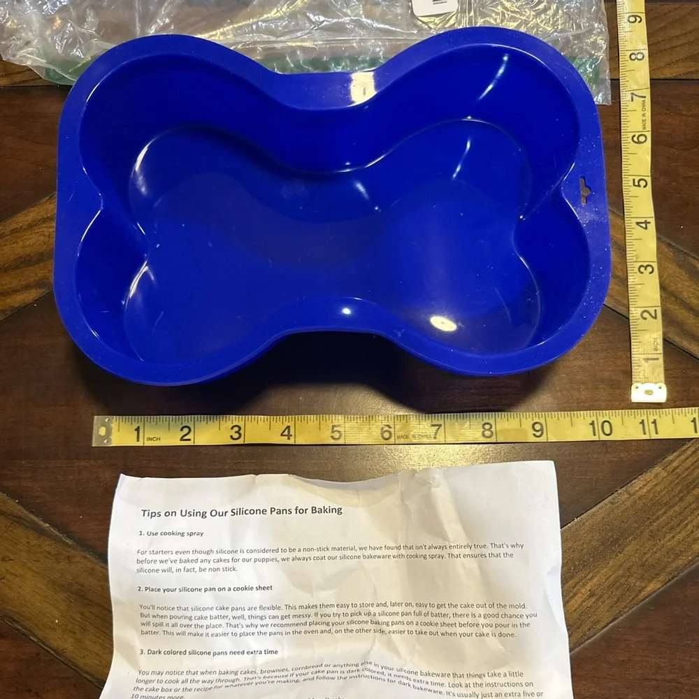 Dog Birthday Cake Pan Bone Silicone Mold Blue Pawsome Doggie New